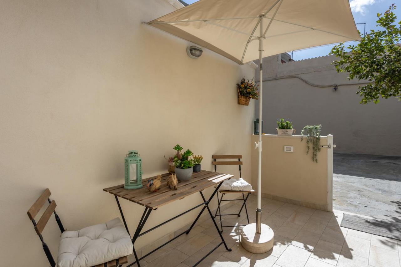 Loft 35 - Private Parking Villa Quartu Sant'Elena Exterior photo